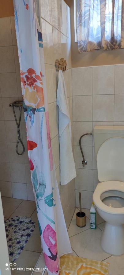 Hodosi Apartman Apartman Veľký Meder Kültér fotó