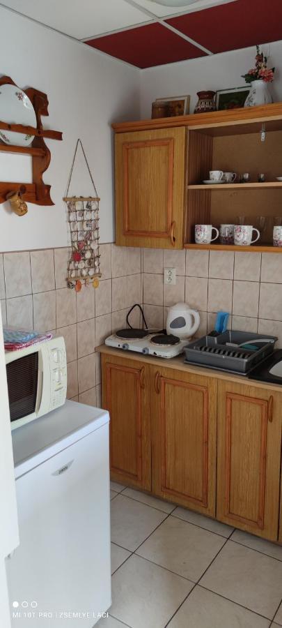 Hodosi Apartman Apartman Veľký Meder Kültér fotó